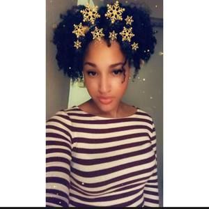 Meet your Posher, Lena